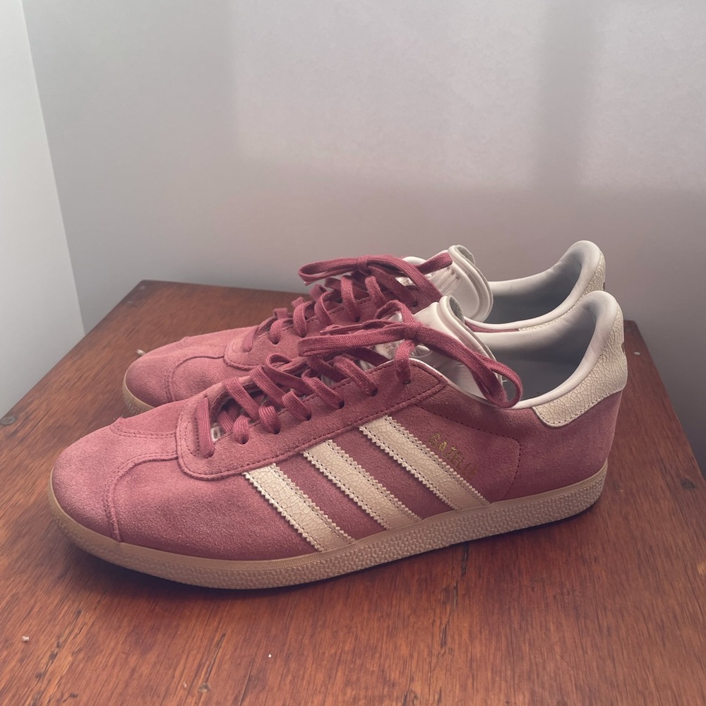 Adidas Gazelle Pink 9.5